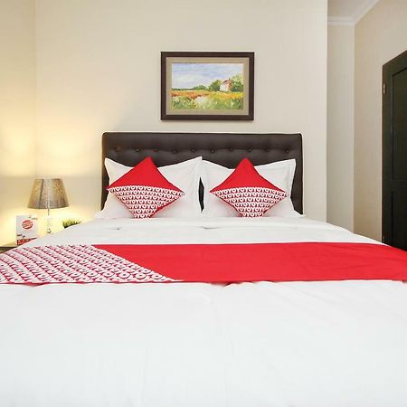 Oyo 572 Omah Gedongkuning Syariah Homestay Γιογκιακάρτα Εξωτερικό φωτογραφία
