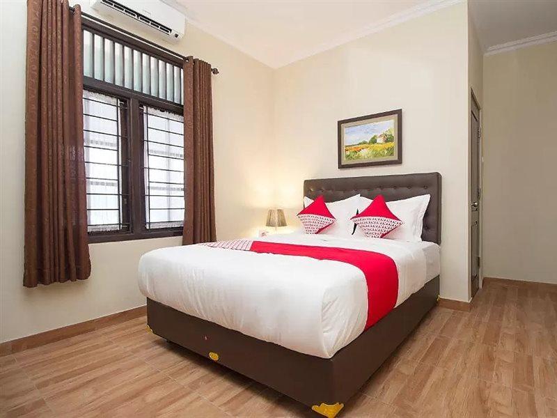 Oyo 572 Omah Gedongkuning Syariah Homestay Γιογκιακάρτα Εξωτερικό φωτογραφία