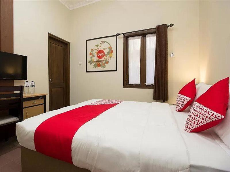 Oyo 572 Omah Gedongkuning Syariah Homestay Γιογκιακάρτα Εξωτερικό φωτογραφία